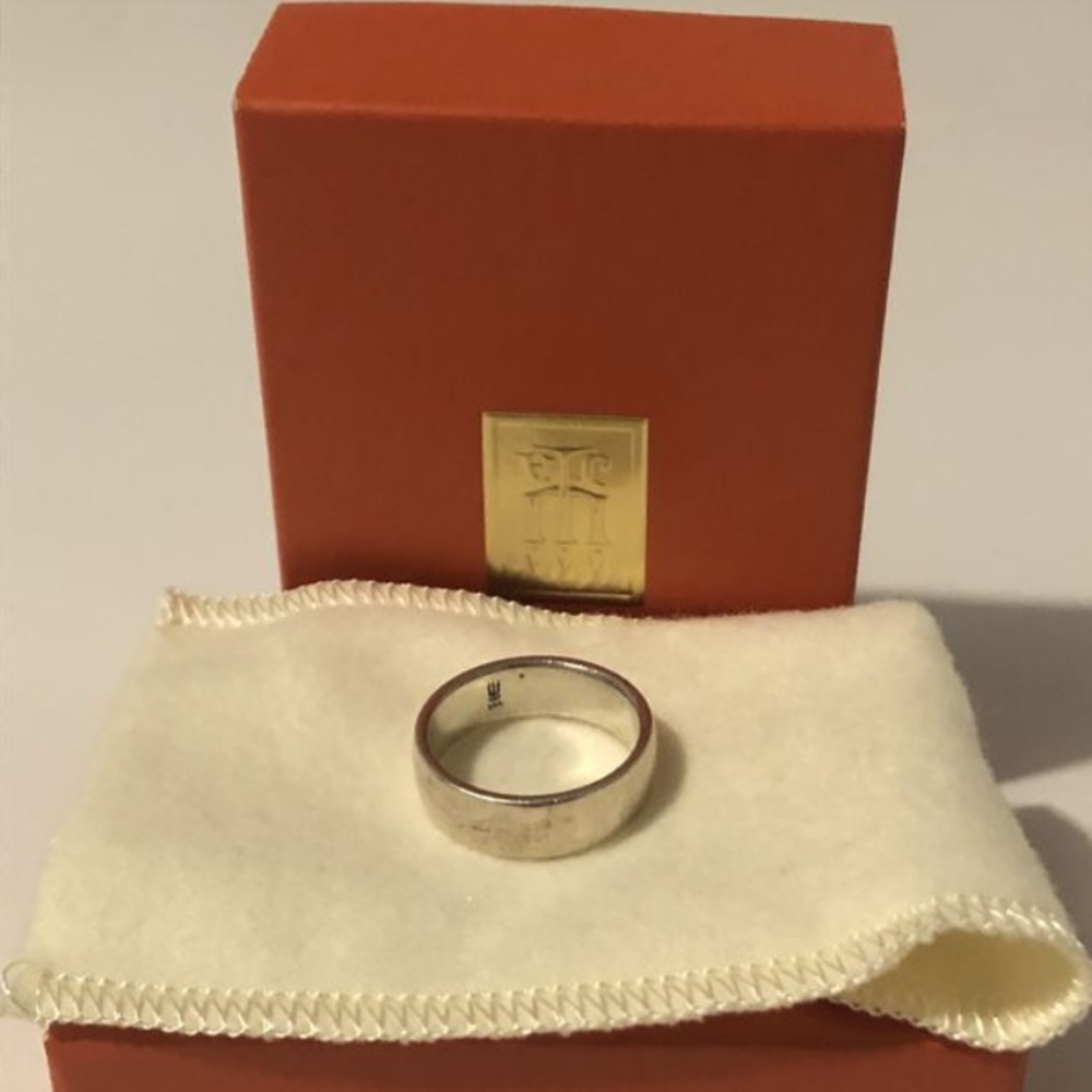 James Avery Men’s wedding band